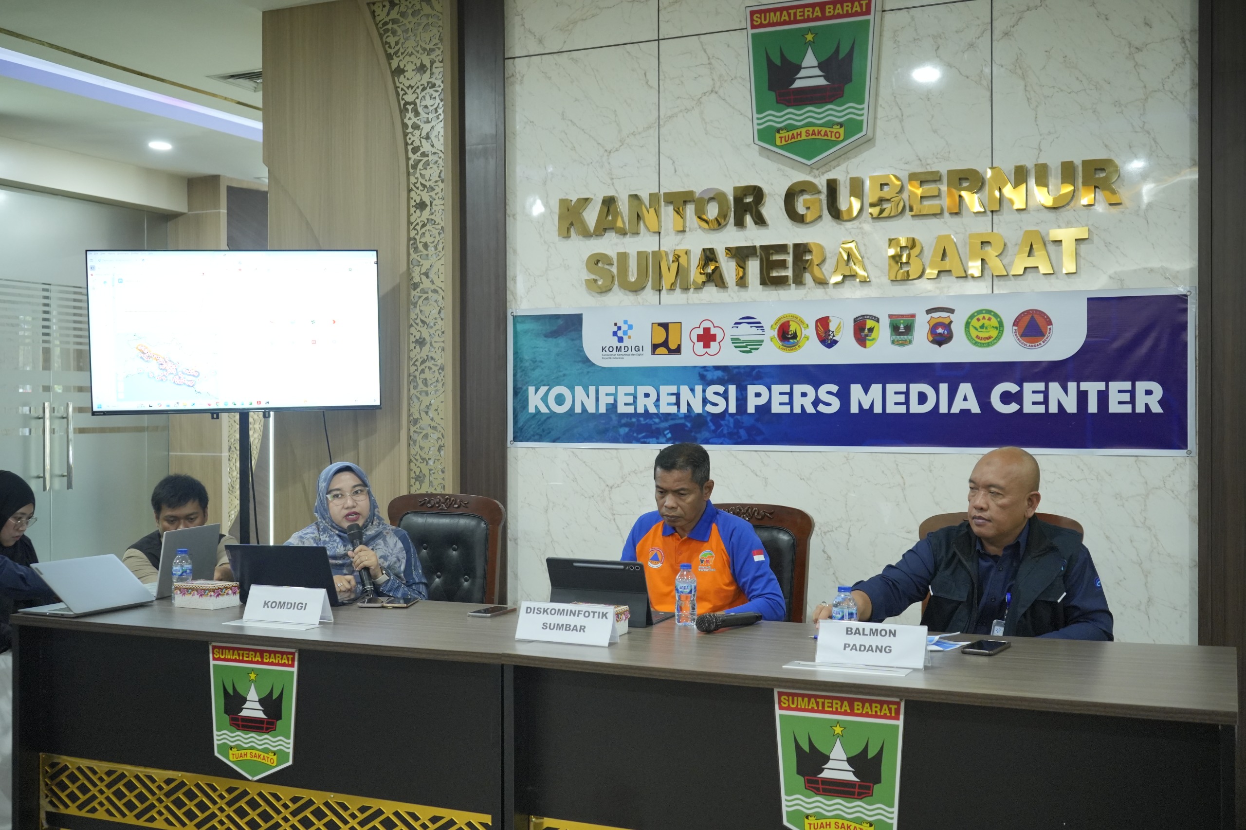 Akses Daerah Terdampak dan Terisolir Masih Sulit, Pemprov Sumbar Paparkan Upaya Pemulihan Komunikasi