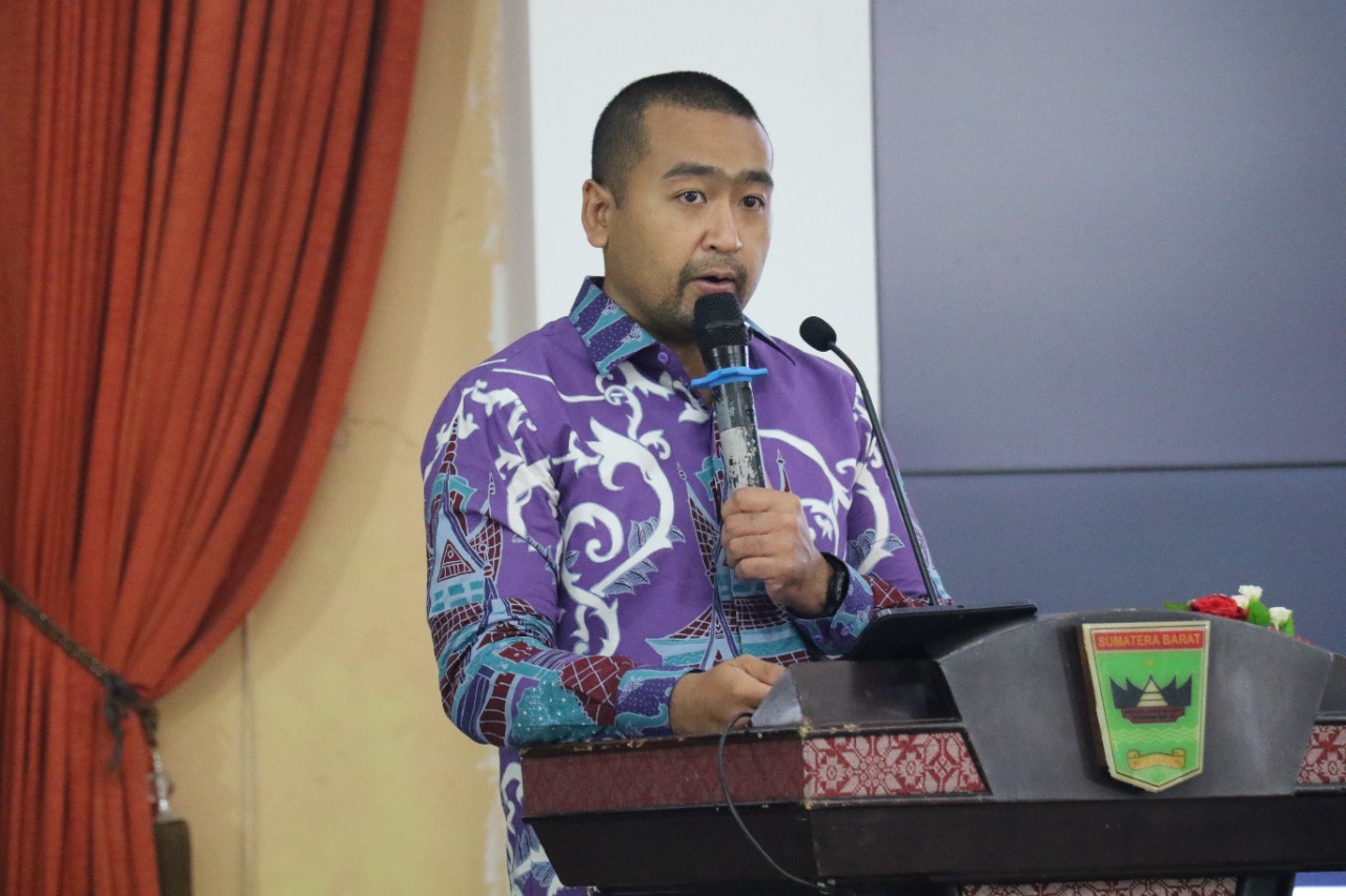 Presiden Joko Widodo Serahkan 9033 ha SK Hutan Sosial Sumbar