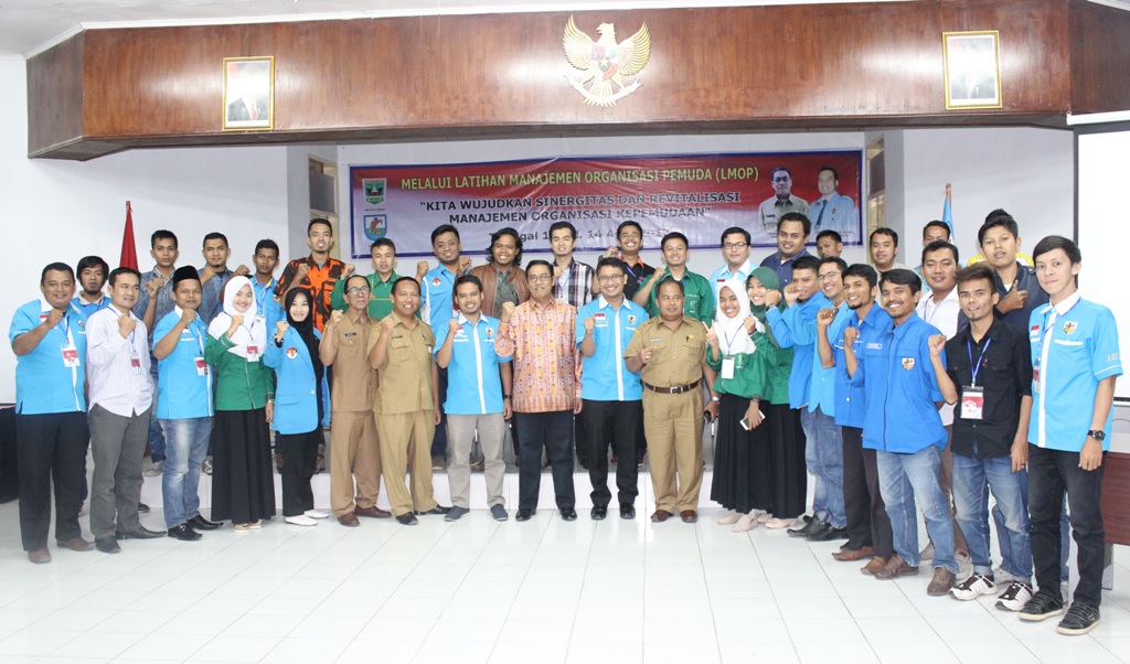 KADISPORA SUMBAR: HILANGKAN ORGANISASI PAPAN NAMA