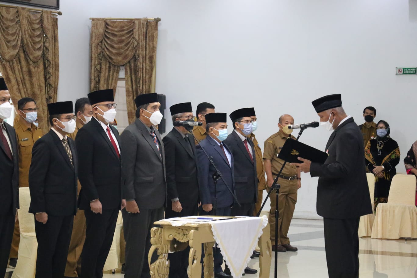 Gubernur Lantik Sembilan Pejabat Tinggi Pratama