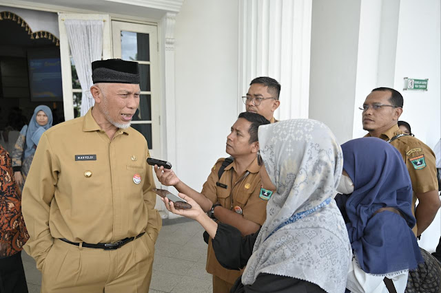 Gubernur Mahyeldi Siapkan Wilayah Pertambangan Rakyat Sebagai Solusi Tambang Ilegal di Sumbar