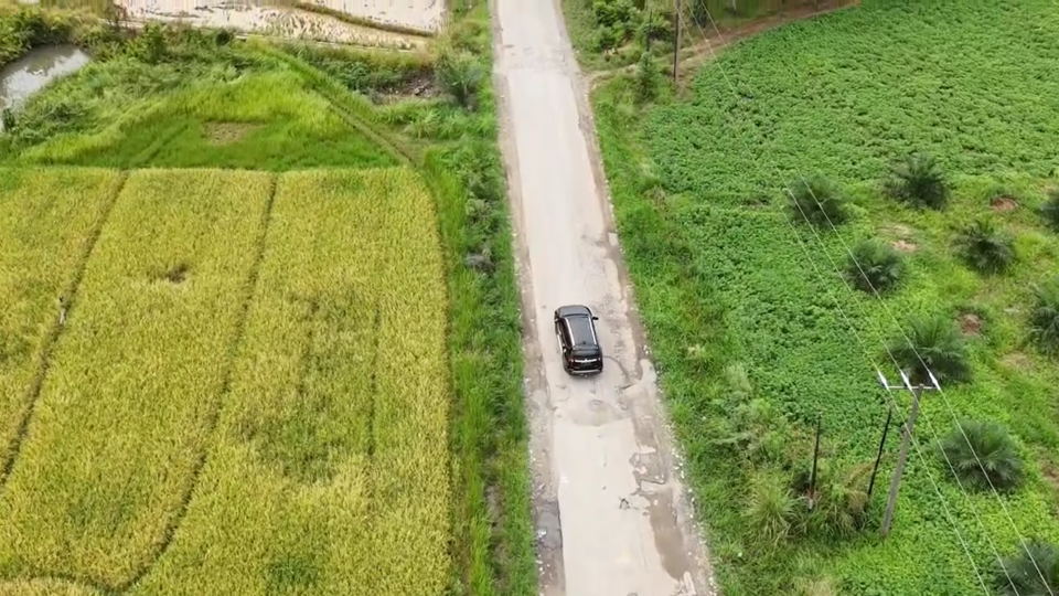 Pemprov Sumbar Tuntaskan Sekitar Tujuh Kilometer Penanganan Jalan Provinsi