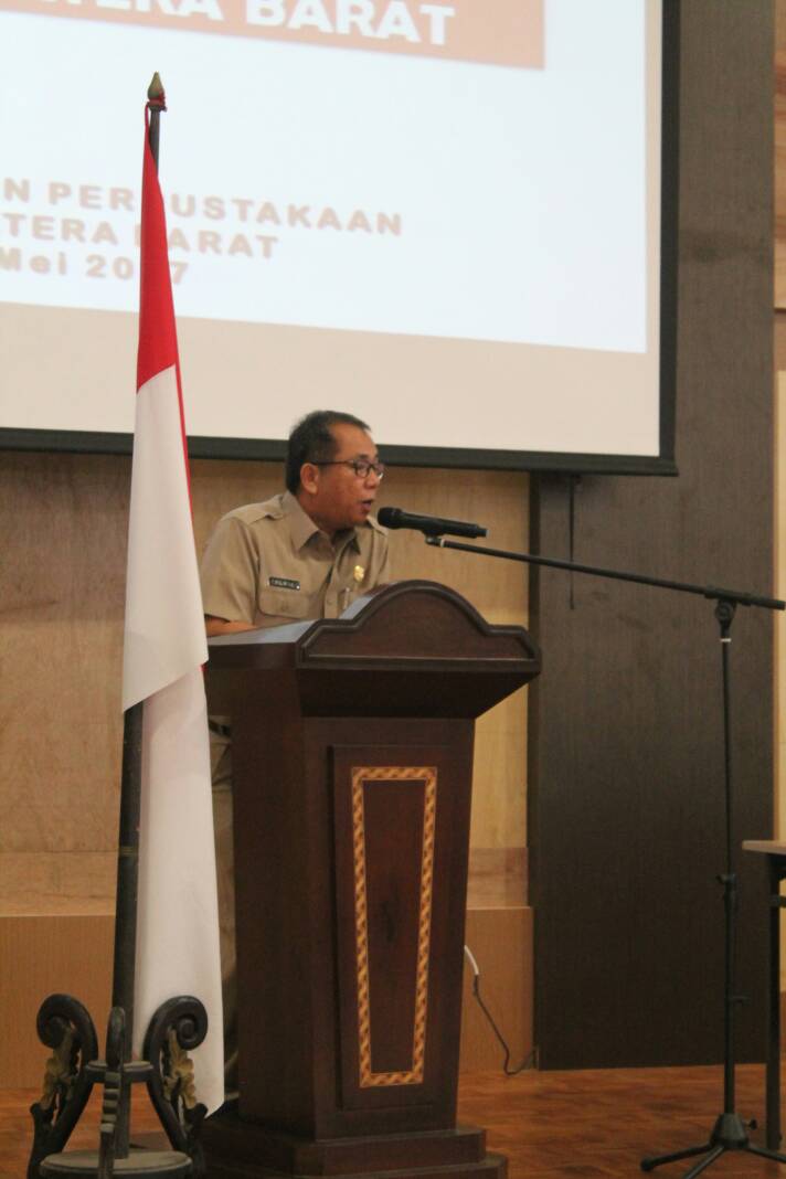 Pustakawan Sumatera Barat melakukan Uji Kompetensi dan Sertifikasi.