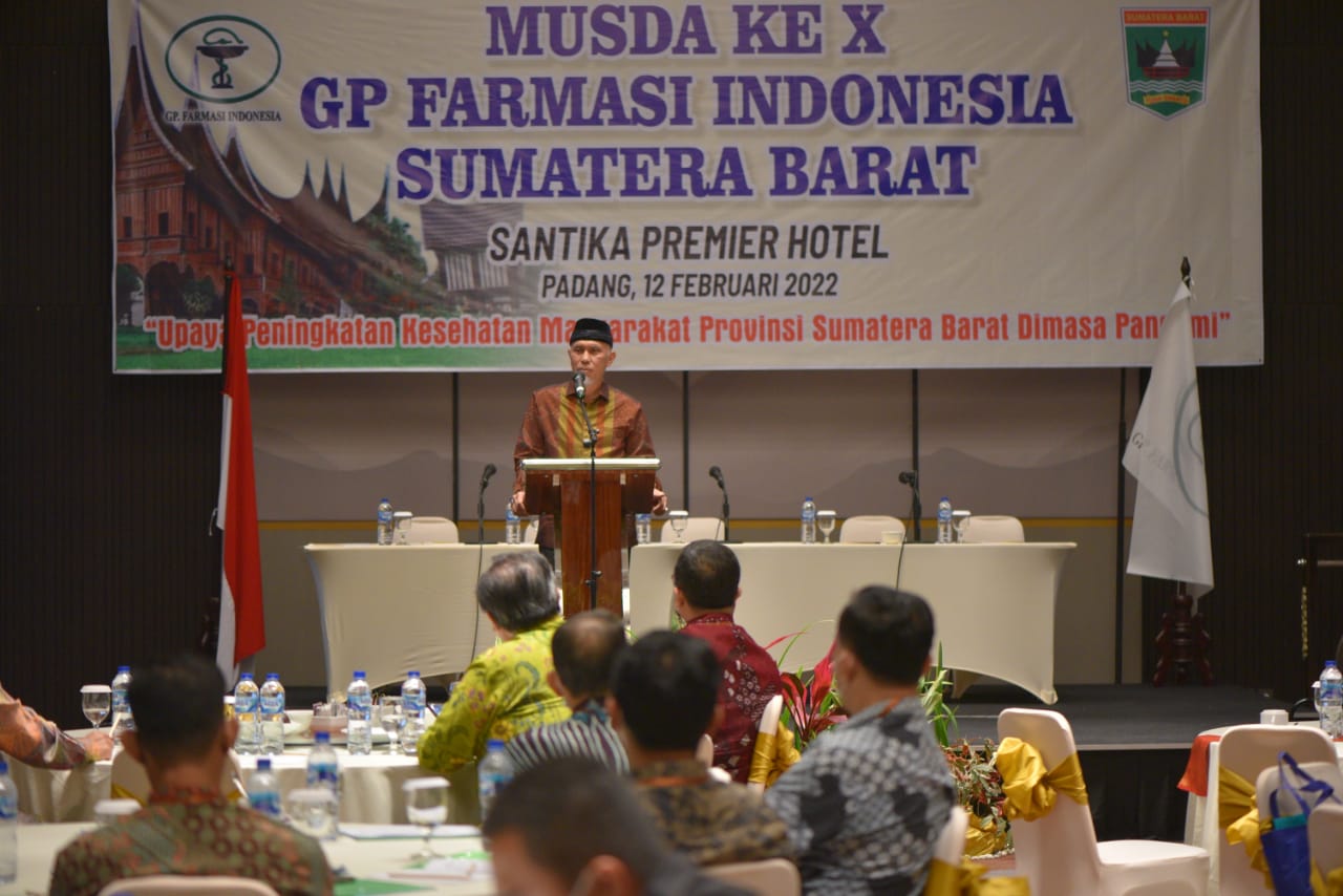 Gubernur Sumbar Dorong GP Farmasi Kembangkan Obat dari Tumbuhan Endemik Sumatra