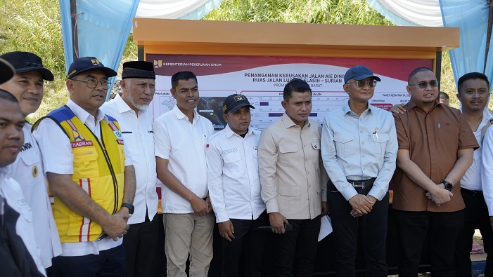 Komitmen Pusat untuk Sumbar: Menteri PU Tinjau Mega Proyek dari Sitinjau Laut hingga Pasar Bawah
