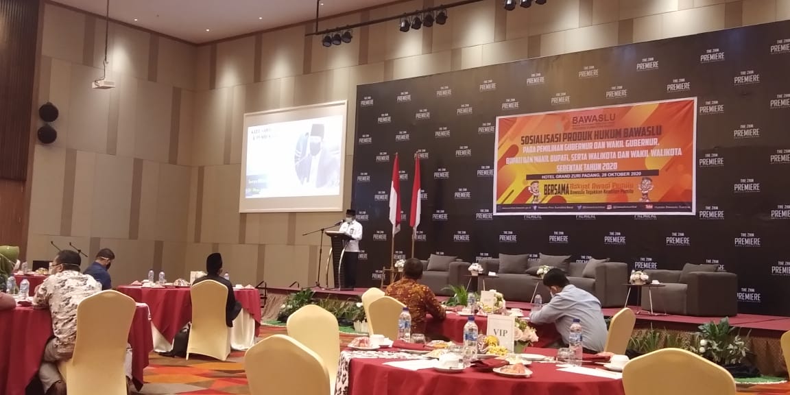 Pemungutan Suara Pilkada 2020 Kian Dekat, Bawaslu Sumbar Sosialisasikan Produk Hukum 