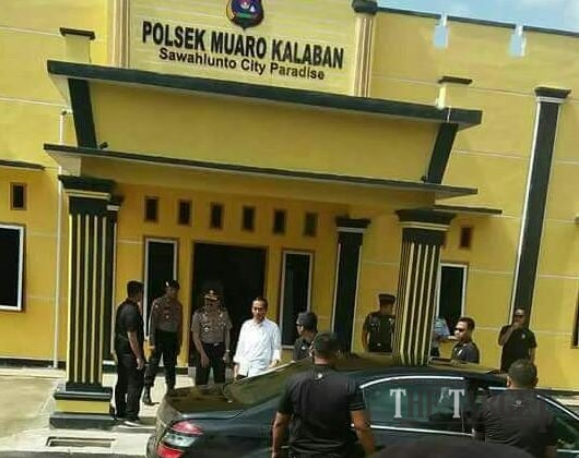  Kapolda Sumbar Tersipu Dipuji Presiden Jokowi