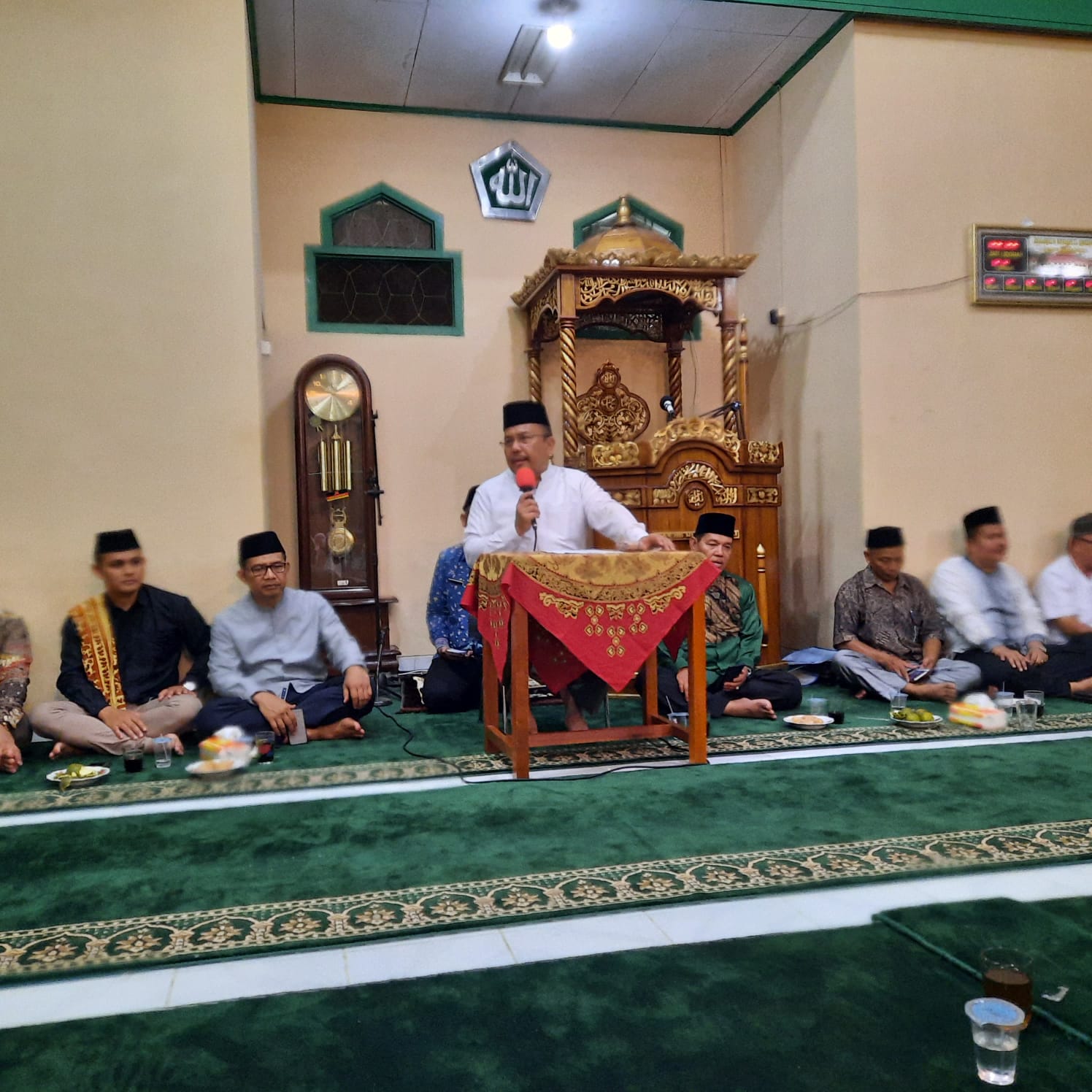 Safari Ramadan di Sumpur Kudus, Sekda Himbau Petani Mulai Gunakan Pupuk Organik