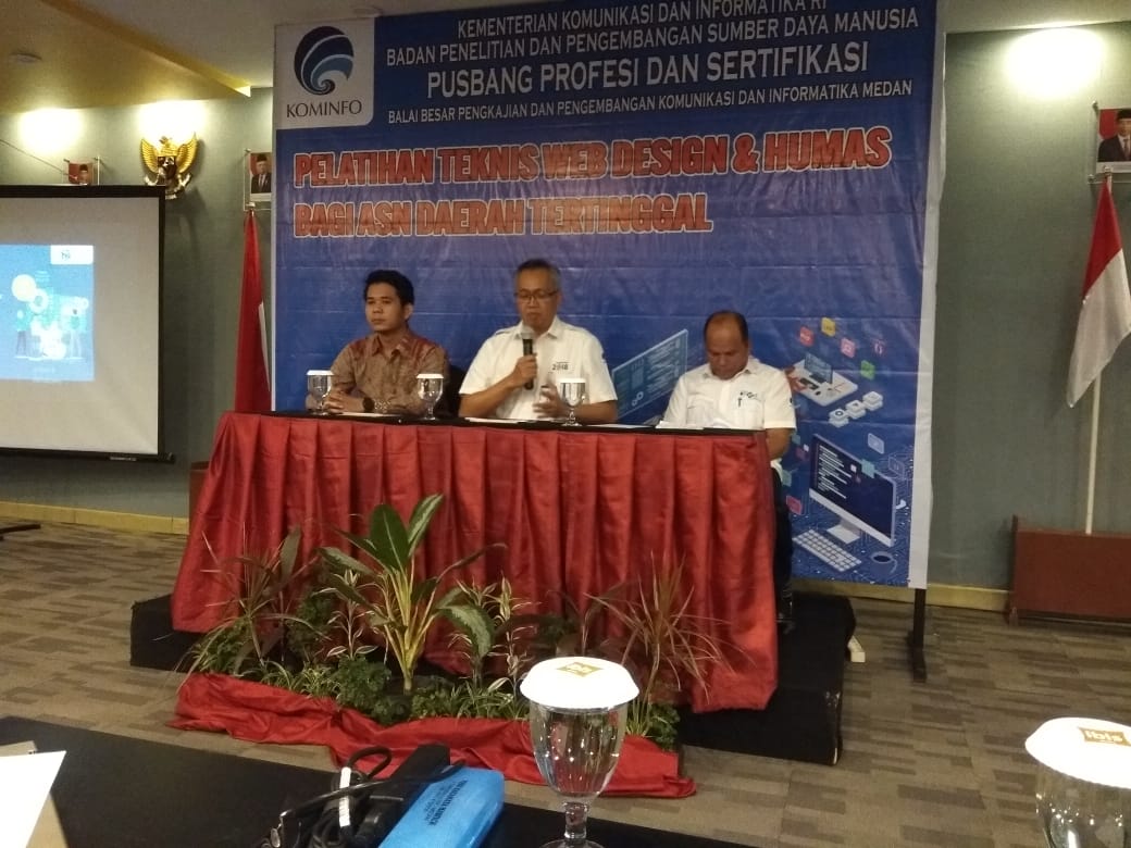 Tingkatkan Kompetensi Web Design dan Kehumasan, Balitbang Kemenkominfo RI Adakan Pelatihan bagi ASN untuk Tiga Provinsi dan Daerah 3T Sumbar