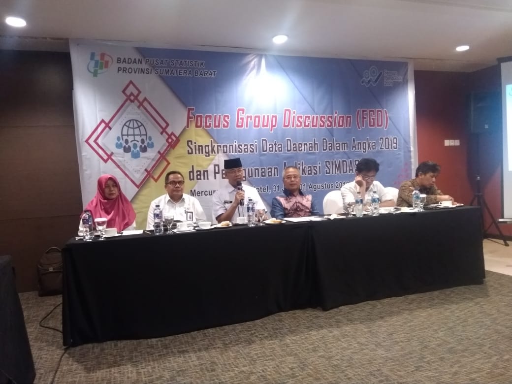 BPS Sumbar Gelar FGD Sinkronisasi Data Daerah