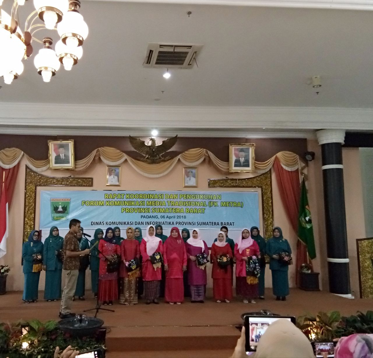 Forum Komunikasi Media Tradisional Provinsi Sumatera Barat Dikukuhkan