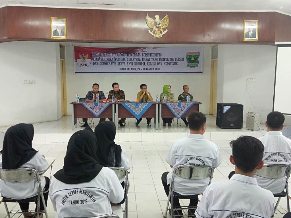 ADIB ALFIKRI: JANGAN MENGHARAP KAYA MENJADI POLITISI