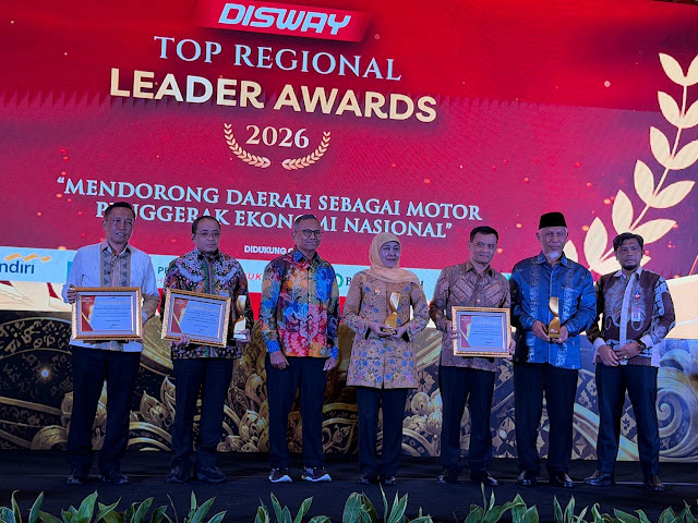 Gubernur Sumbar Raih Penghargaan Nasional Pengembangan Ekonomi Umat dan Budaya Halal