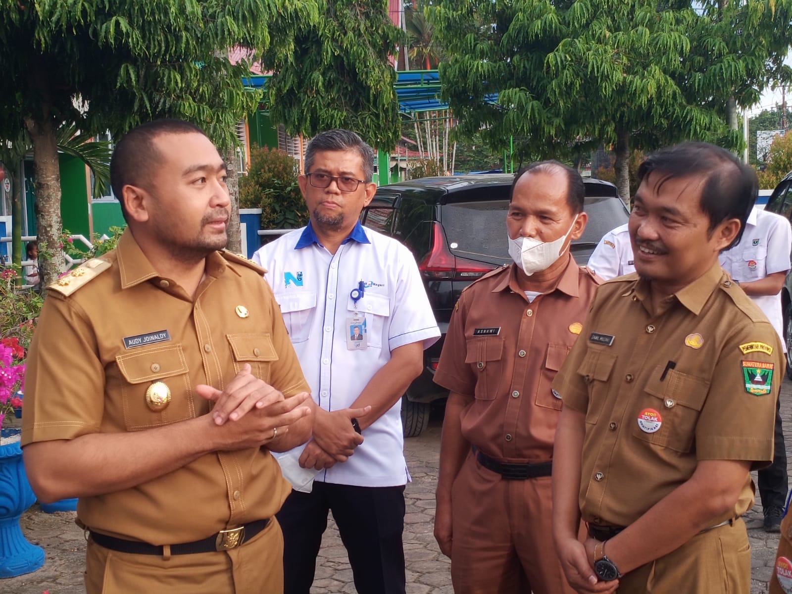 Wakil Gubernur Sumbar di Samsat: Layanilah Pelanggan Dengan Senyum