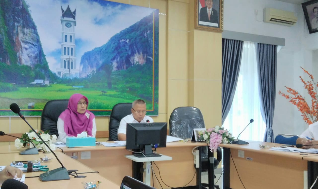 Jumpa Pers kepala BPS Provinsi Sumatera Barat