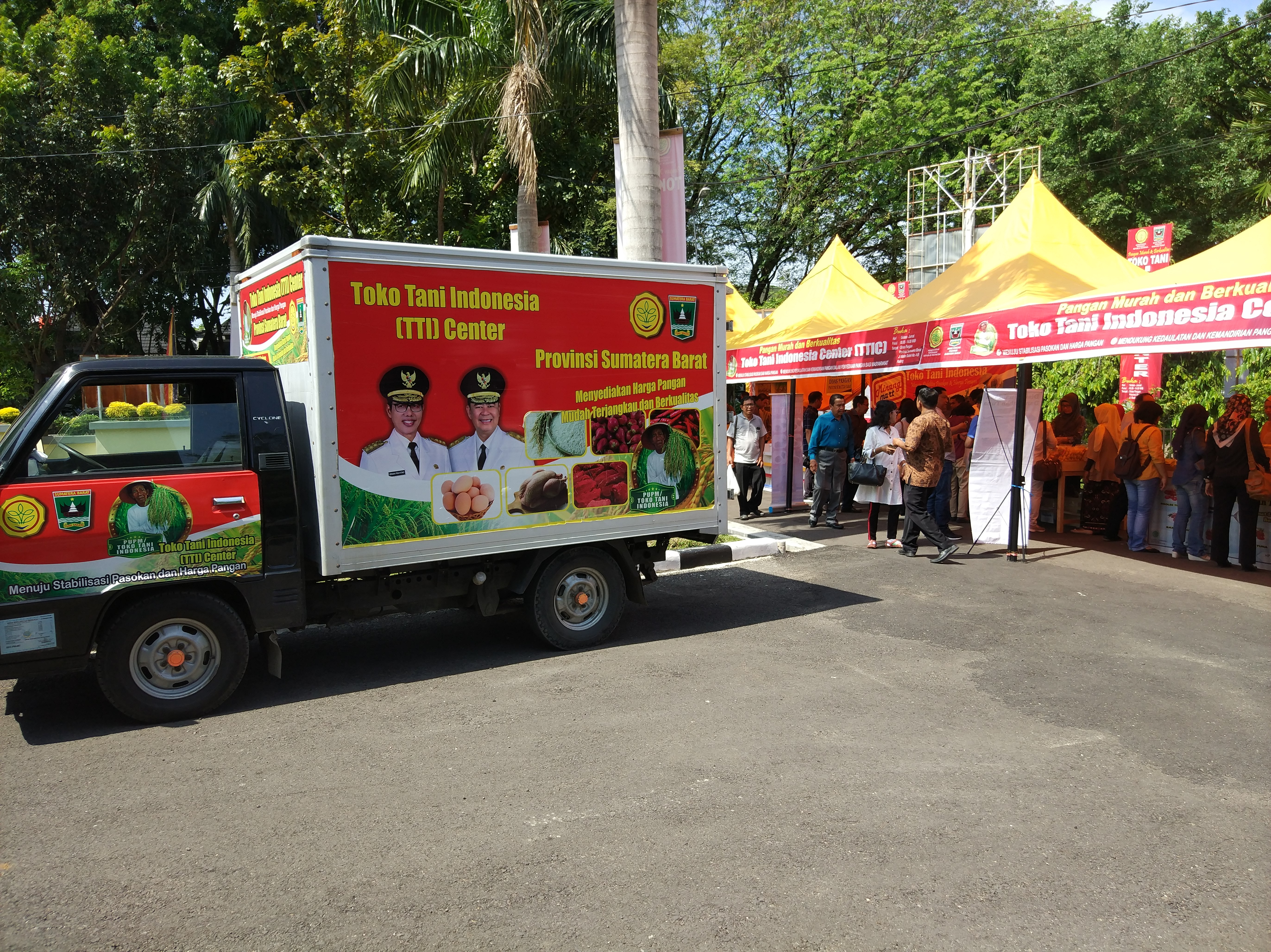 Daftar Harga Pangan di TTIC (Dinas Pangan Sumbar) tanggal 17 Mei 2018