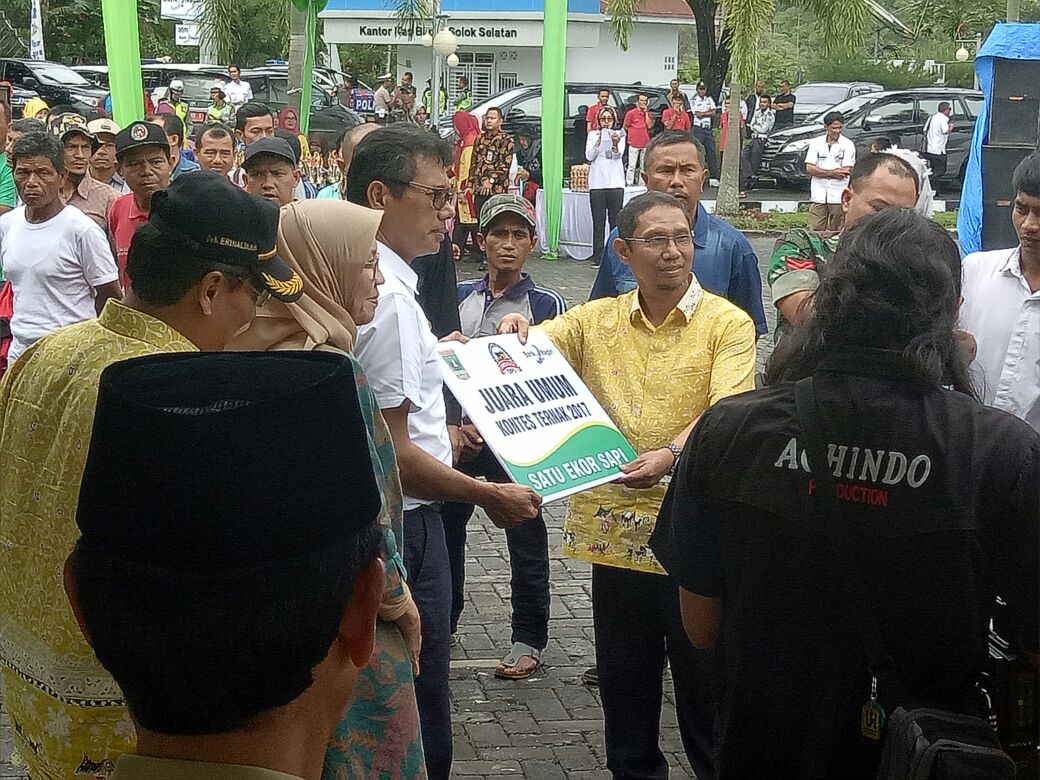 LIMAPULUH KOTA JUARA UMUM LIVESTOCK EXPO