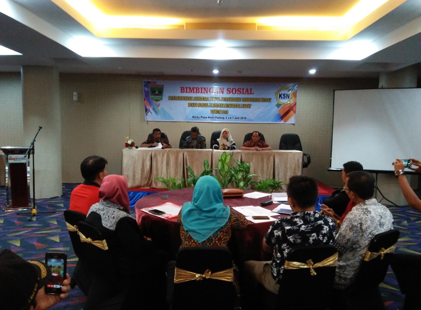 Bimbingan Sosial dan Pendampingan Jaminan Sosial Penyandang Cacat Berat