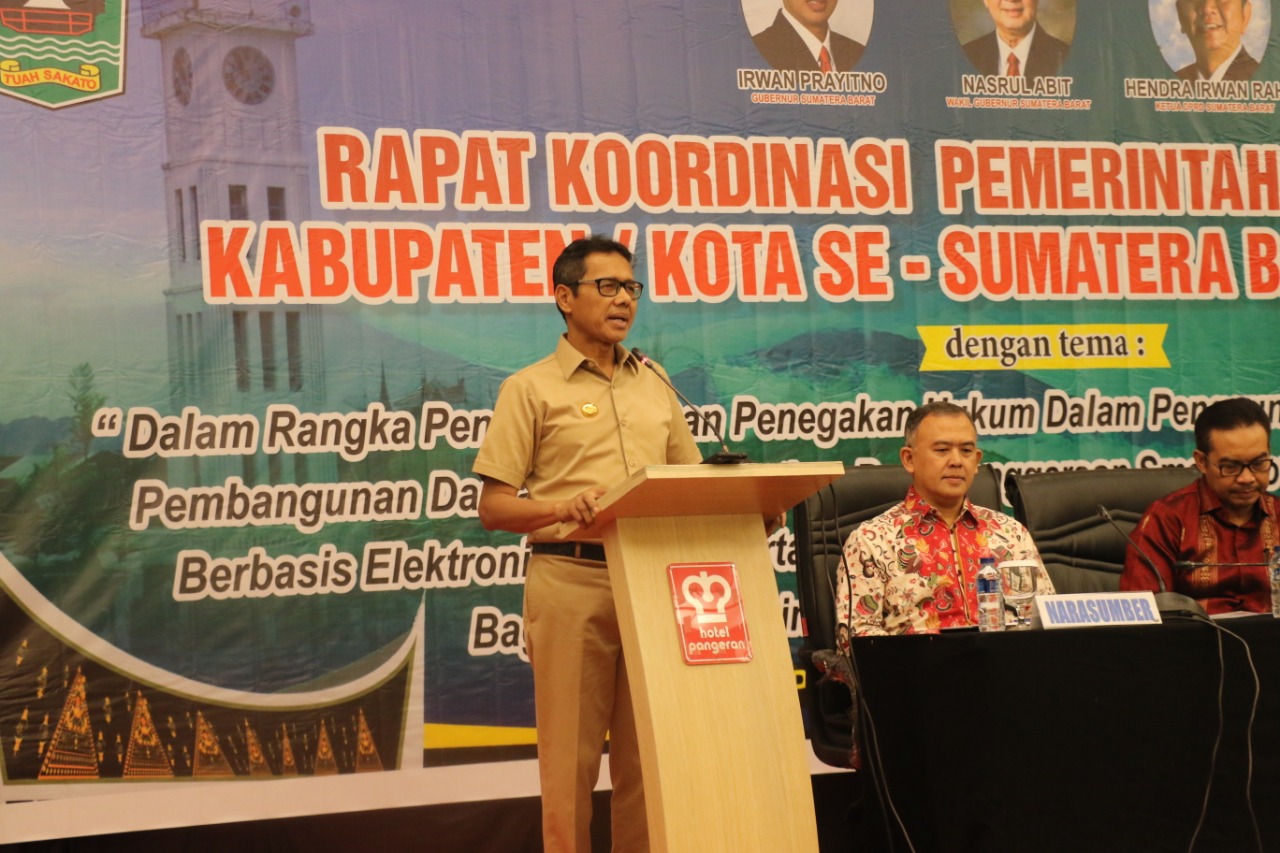 Gubernur Sumbar: Tingkatkan Penegakan Hukum Dalam Pengelolaan Hutan