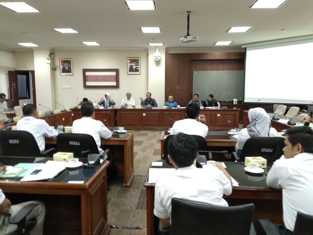 Seluruh Daerah Siap Sambut RPIP Sumbar 2017-2037