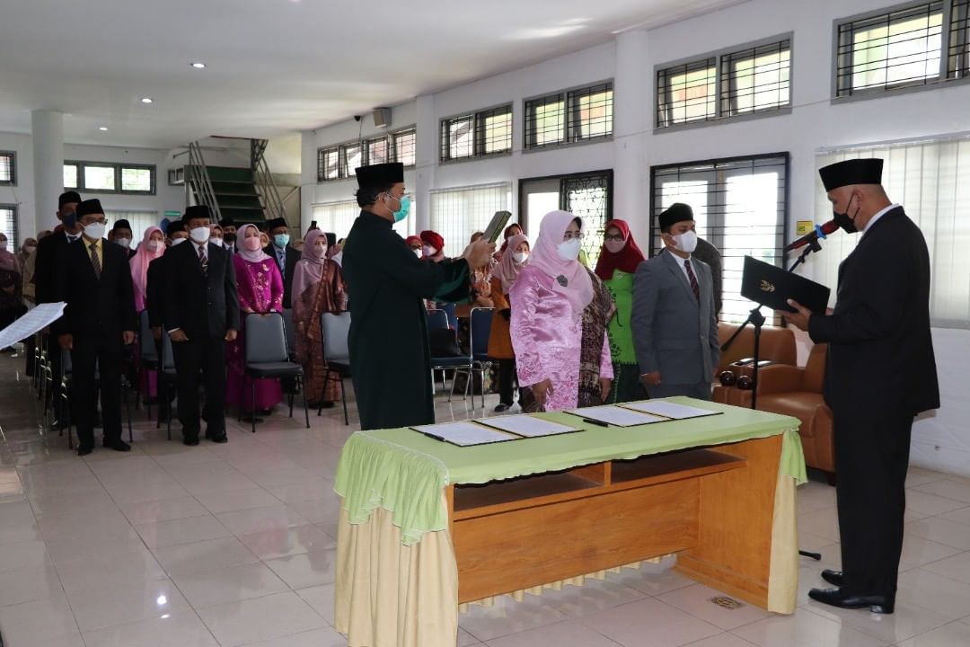 Lantik 20 Pejabat RSJ HB Saanin, Gubernur Mahyeldi Minta Tingkatkan Layanan Instalasi Napza