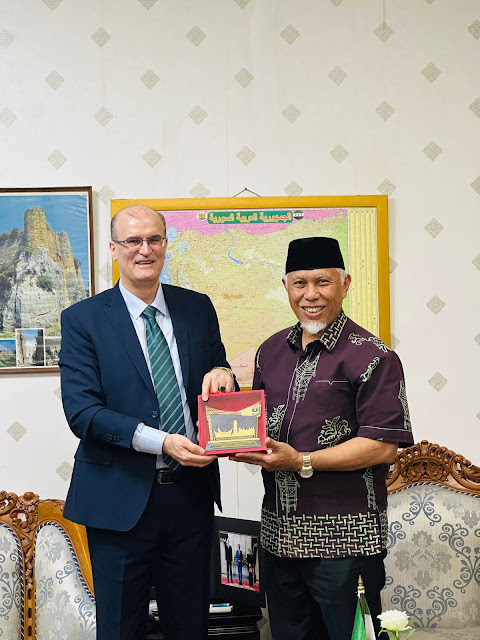 Bertemu Dubes Suriah, Gubernur Mahyeldi Bahas Peluang Kerja Sama Pendidikan dan Sister City