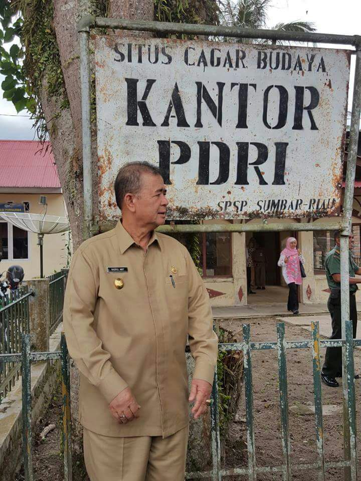 Wagub Sumbar Kunjungi Monumen PDRI