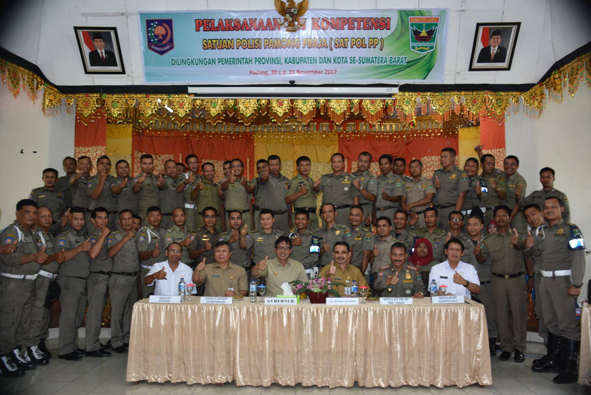 GUBERNUR IRWAN PRAYITNO BUKA UJI KOMPETENSI POL PP