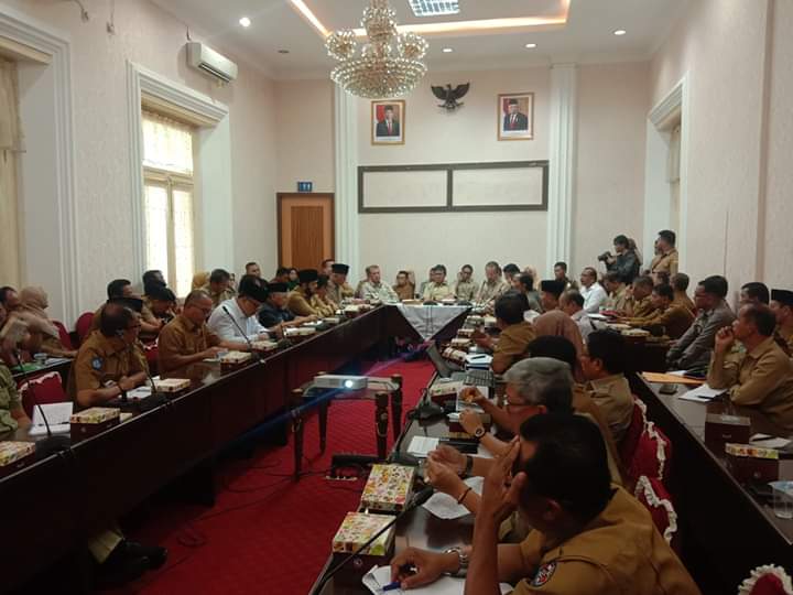 Kepala Daerah se-Sumatra Barat Sepakat Tidak Liburkan Sekolah