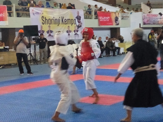 KEMPO KEMBALI SUMBANG DUA MEDALI BAGI KONTINGEN PORWIL X SUMBAR