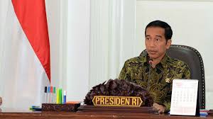 PRESIDEN JOKOWI: AWASI PENGGUNAAN DANA DESA AGAR TIDAK DISALAHGUNAKAN
