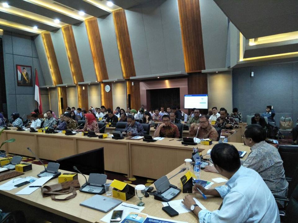 Wagub Nasrul Abit : Satgas Bekerja Cepat Memudahkan Investasi