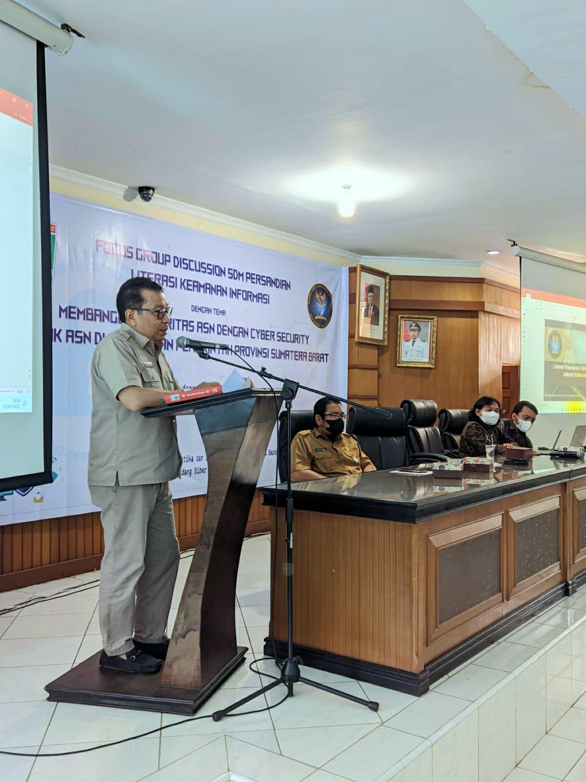 Diskominfotik Sumbar Gelar FGD Peningkatan Literasi Cyber Security Bagi ASN