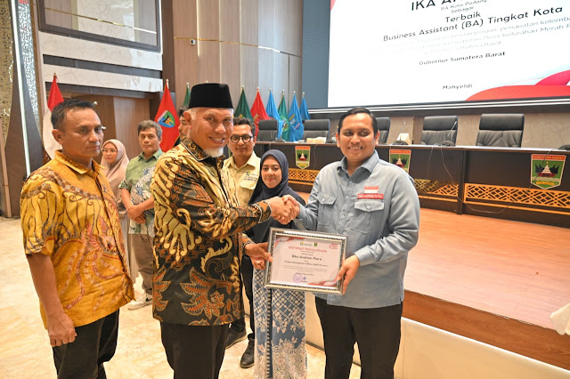 Sumbar Masuk Empat Besar Nasional Pembentukan Koperasi Merah Putih, Mahyeldi Apresiasi Kinerja Tim Pendampingan