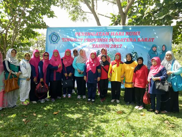 Peringatan Hari Bumi tingkat Provinsi Sumatera Barat Tahun 2017