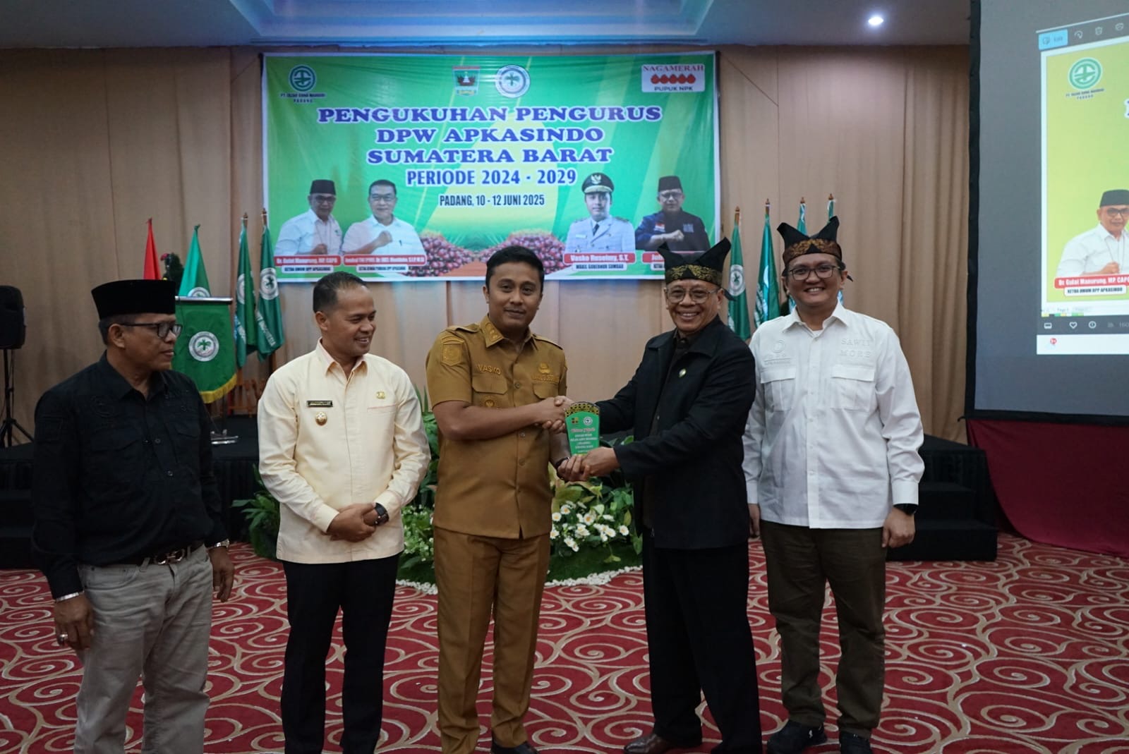 Wagub Vasko Tegaskan Komitmen Membela Petani Sawit, Dorong Regulasi Harga yang Lebih Adil