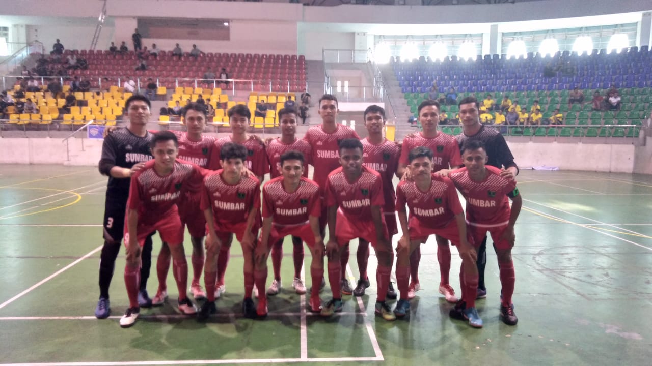TIM FUTSAL SUMBAR MENANG TELAK 7- 2 LAWAN SUMUT