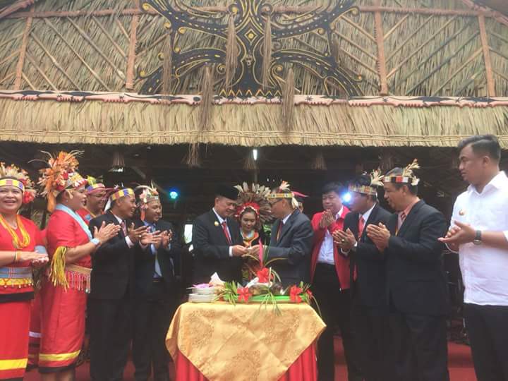 Wagub Nasrul Abit Hadiri Hari Jadi Kabupaten Mentawai Ke-18