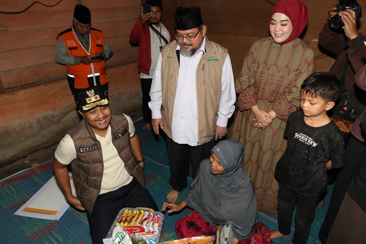 Wagub Sumbar Serahkan Bantuan Bedah Rumah untuk Warga Tigo Nagari Pasaman