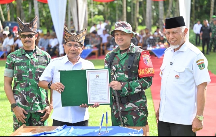 Gubernur Mahyeldi Buka TMMD ke-128 di Padang Pariaman, Perkuat Pembangunan Daerah Berbasis Nagari