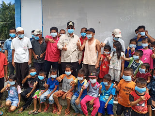 Serahkan Bantuan ke Pasaman Barat, Wagub Sumbar Ingatkan Bahaya Corona