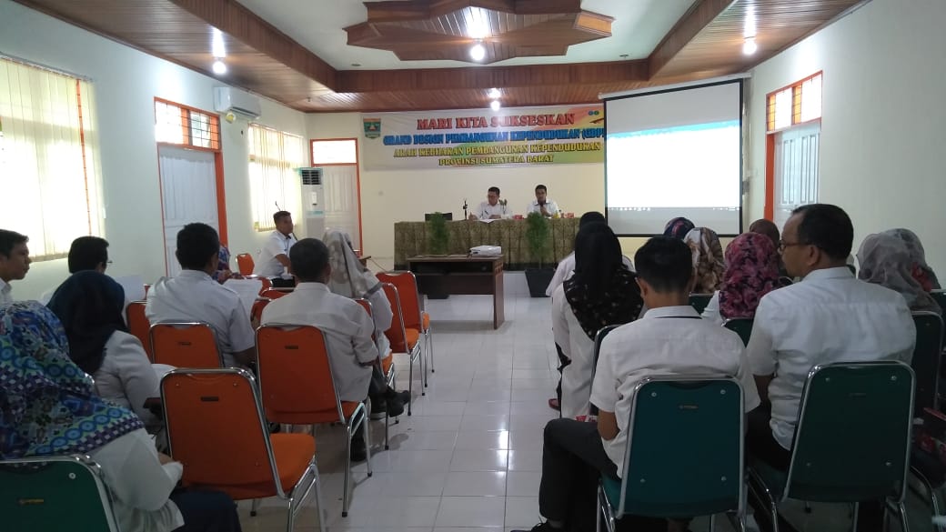 Disdukcapil Sumbar Susun Grand Design Pembangunan Kependudukan