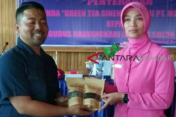 UMKM BHAYANGKARI SOLOK SELATAN KEMBANGKAN USAHA TEH