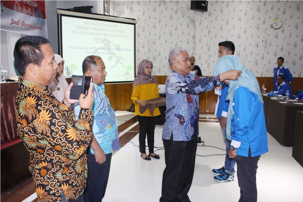 GUSPARDI GAUS: ORANG BISA KENAPA KITA TIDAK