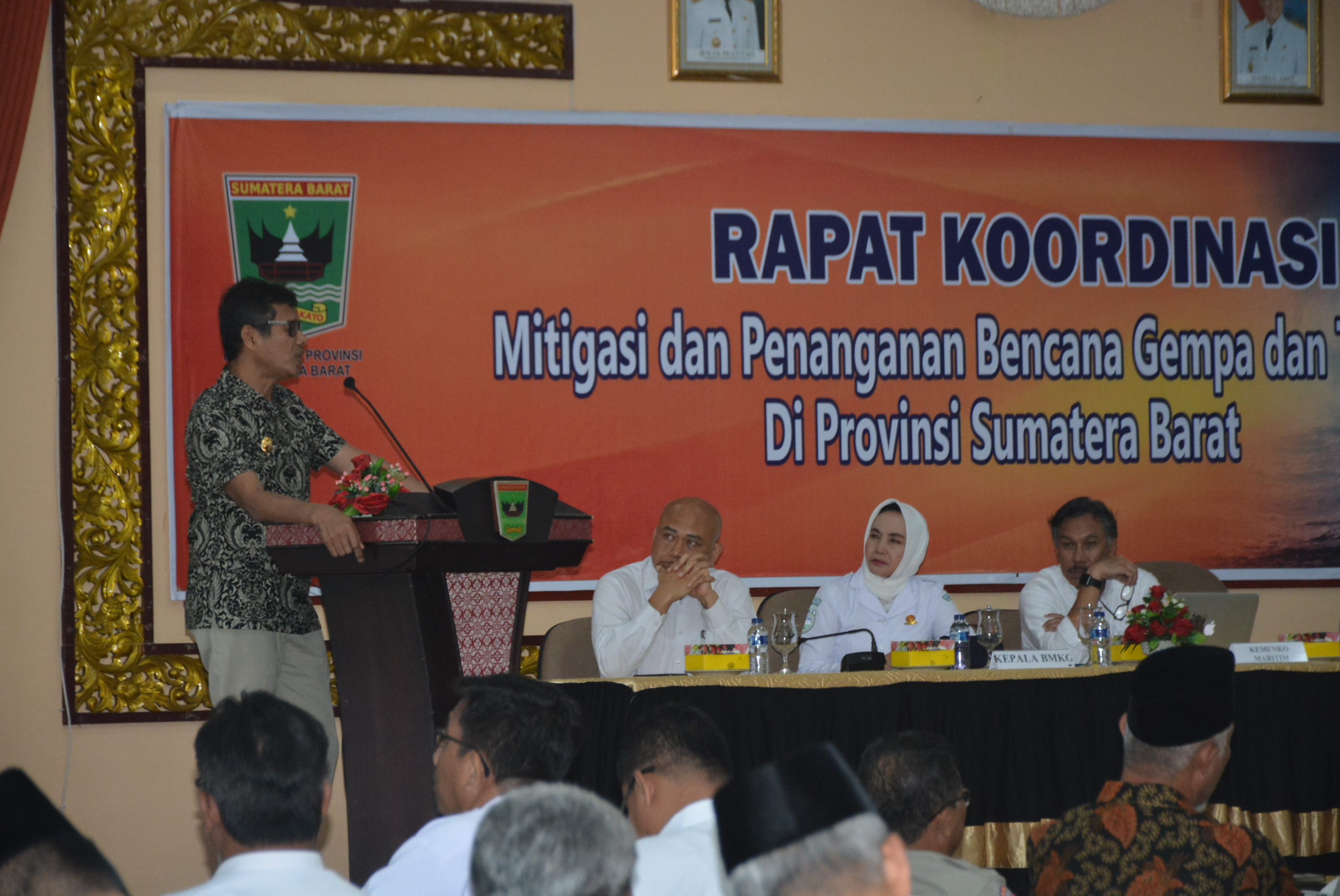 SUMATERA BARAT KAJI ULANG RESIKO UNTUK TINGKATKAN KESIAPSIAGAAN