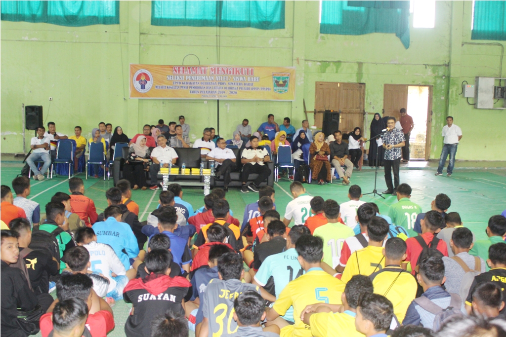 RATUSAN PELAJAR IKUTI SELEKSI PENERIMAAN ATLET PPLP SUMBAR 2019