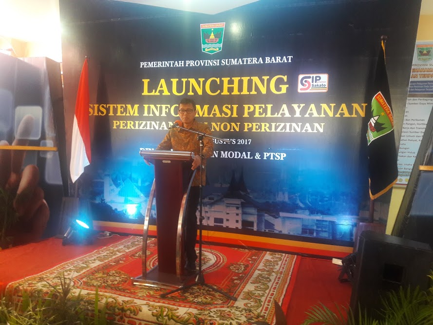 LAUNCHING APLIKASI SISTEM PELAYANAN PERIZINAN DAN NON PERIZINAN BERBASIS ELEKTRONIK  DAN PENANDATANGANAN FAKTA INTEGRITAS