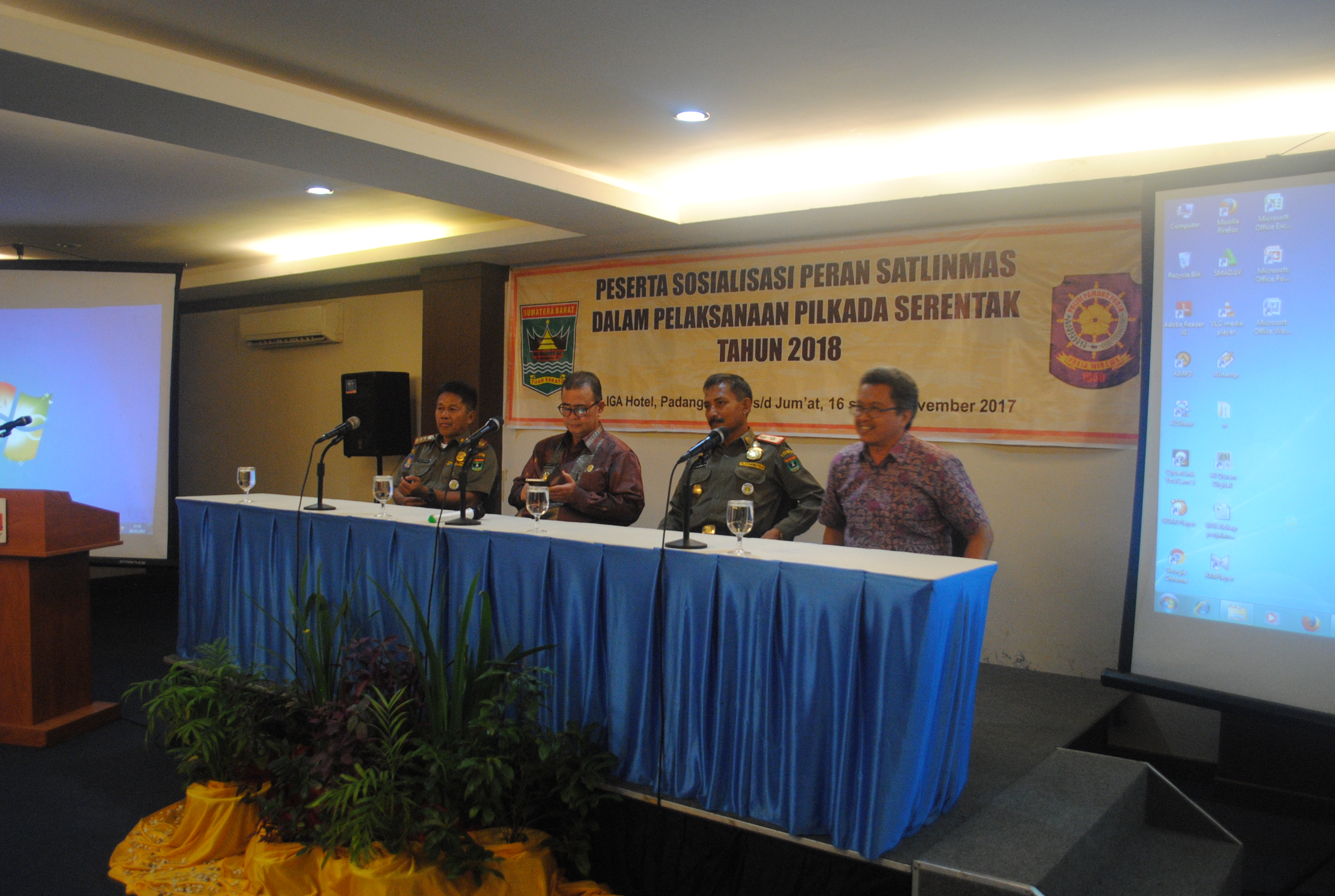 Sosialisasi Peran Satlinmas Dalam Pelaksanaan Pilkada Serentak Tahun 2018