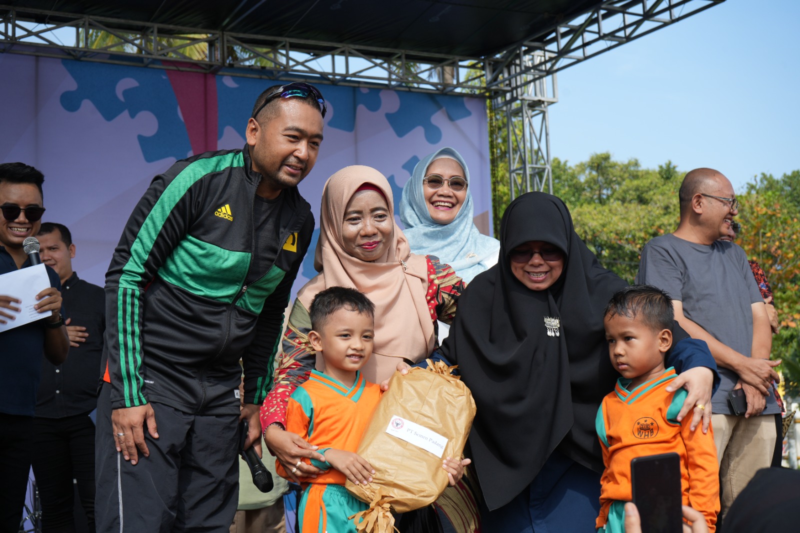 Kompleks Istana Gubernur Sumbar Jadi Ruang Bermain Anak, Festival Anak Sumbar Diresmikan Wagub Audy Joinaldy 