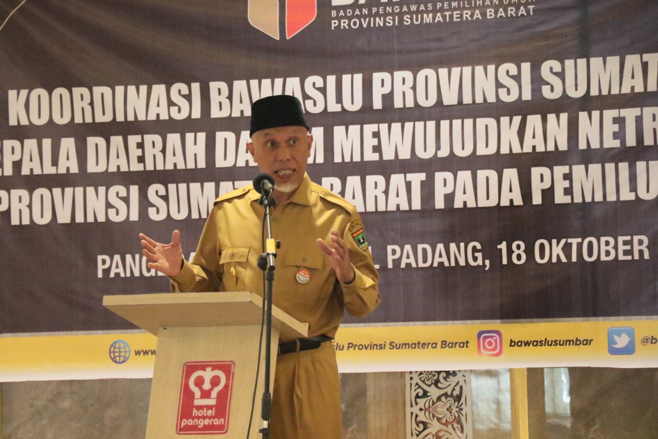 Jaga Netralitas ASN di Pemilu Serentak Tahun 2024, Kepala Daerah Se-Sumbar Tandatangani Pakta Integritas